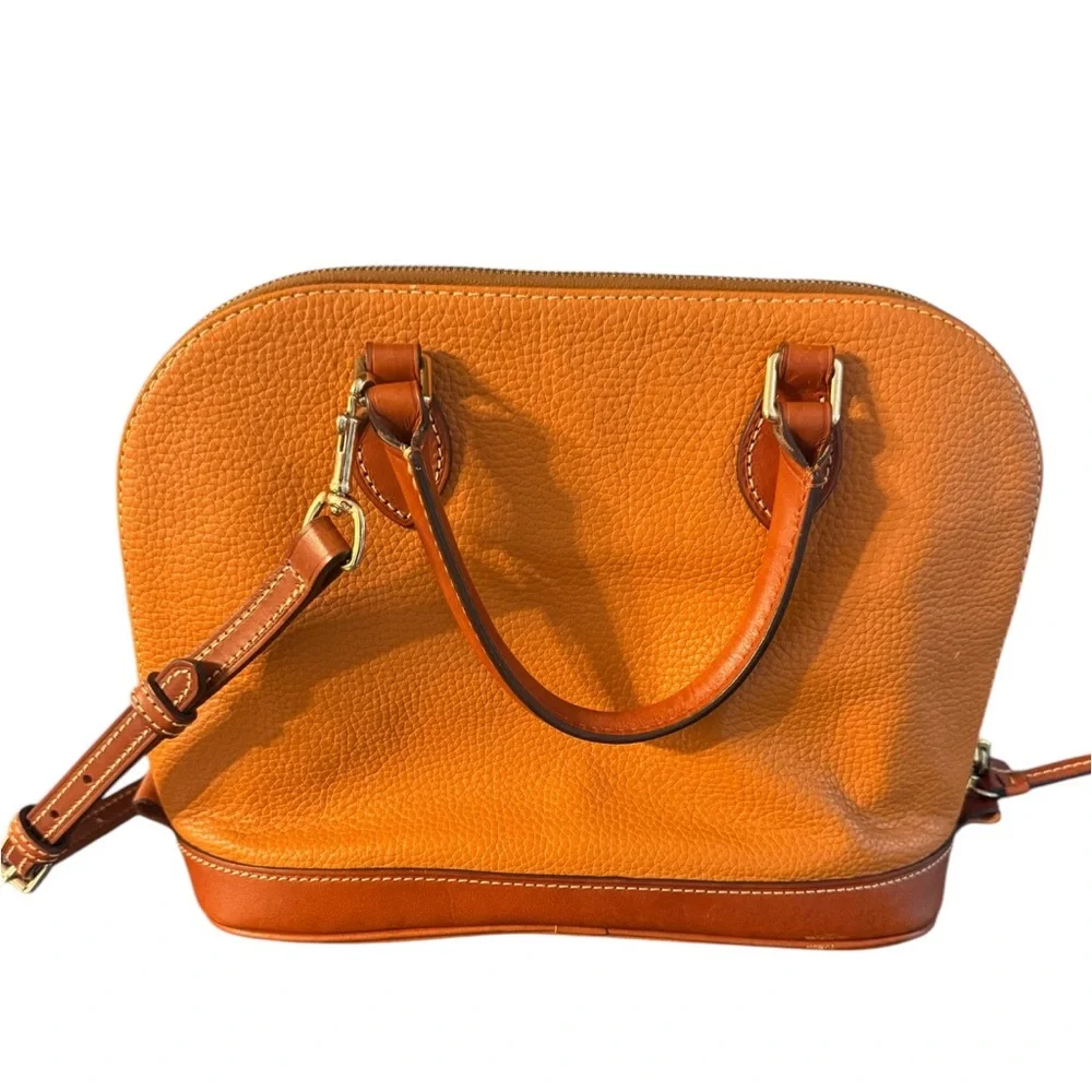 Dooney & Bourke this dooney